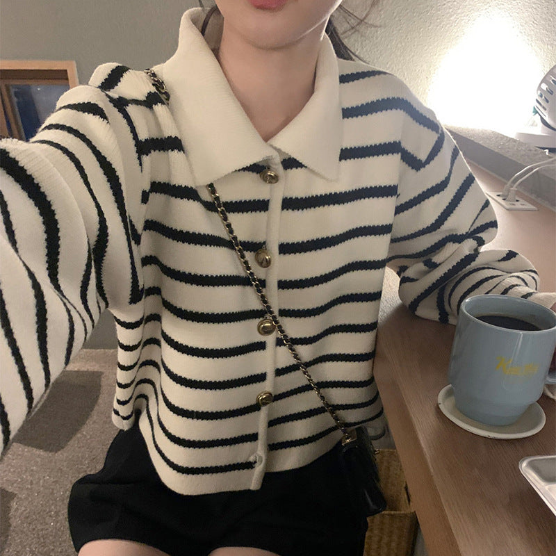 Winter Retro Anti-Aging Lapel Contrast Color Striped Jacquard Knitted Sweater