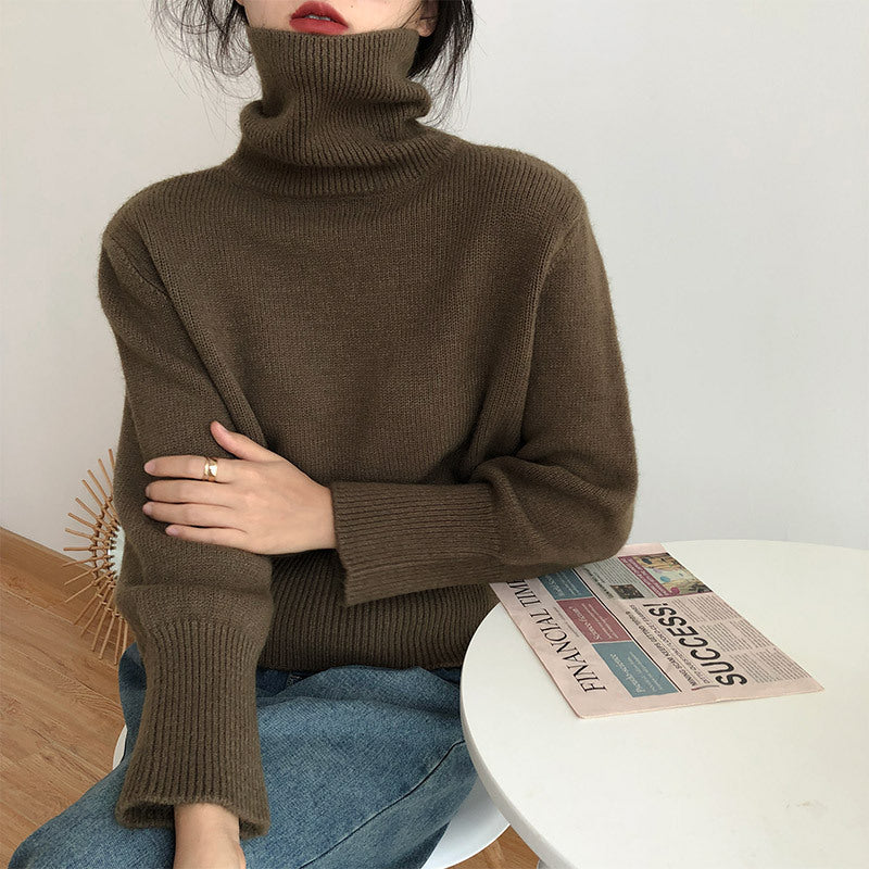 Women's Loose and Simple Solid Color Pullover Sweater