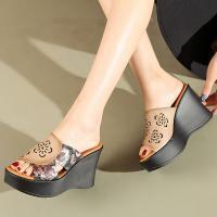 Fashionable Wedge Slippers with Hollowed-Out Hibiscus Flower Design