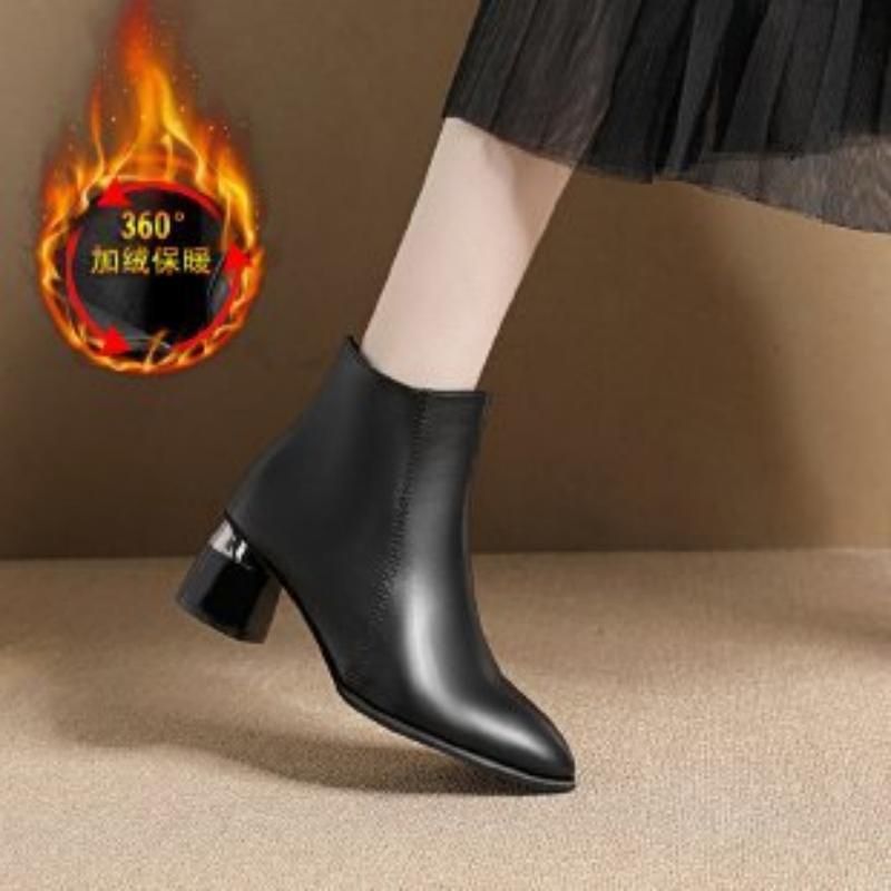 Autumn and Winter Chunky Heel Short Boots for Women in Soft Leather