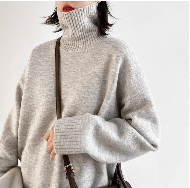 Loose-Fit Turtleneck Sweater with Solid Color, Warm Winter Underwear