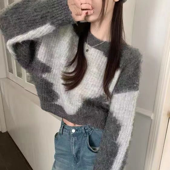 Contrast Color Crew Neck Pullover Sweater