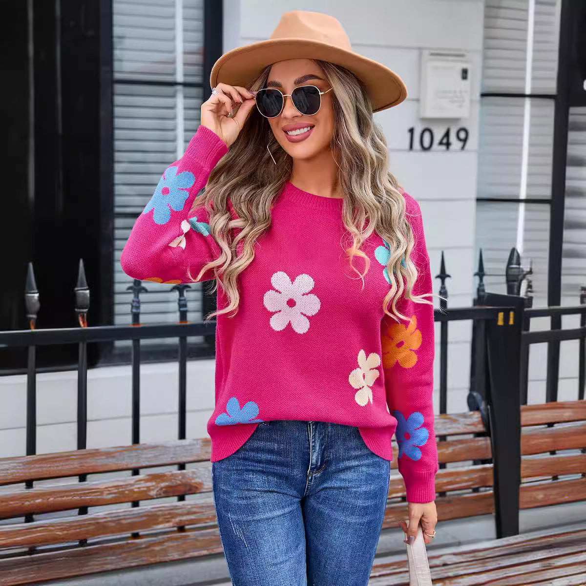 Women's Crew Neck Sweater - Floral Color-Block Design