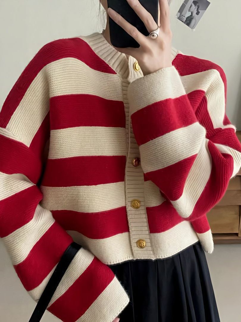 Spring and Autumn Striped Round Neck Sweater for Women