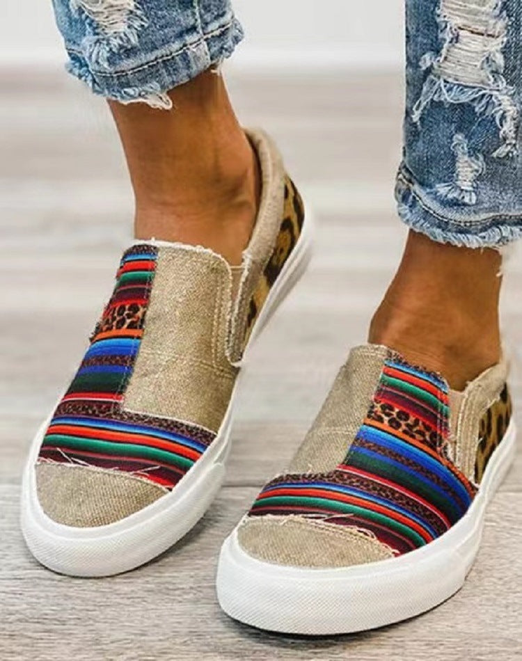 Women's Color-Block Low-Top Canvas Sneakers – Trendy and Comfortable Footwear