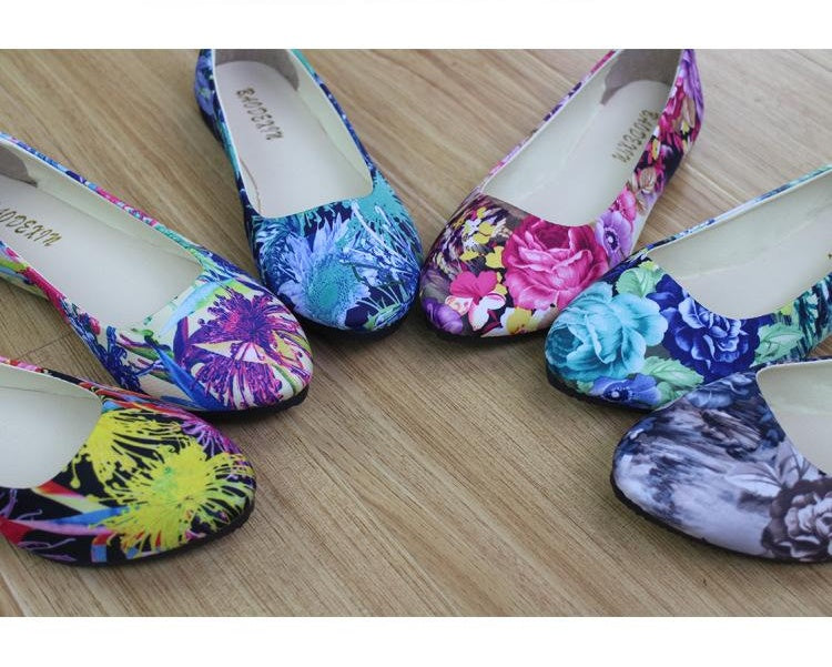 Women's Spring and Autumn Floral Print Shoes – Stylish and Comfortable for the Season