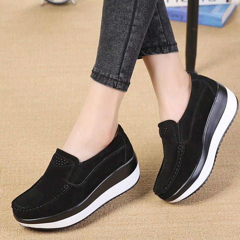 Hollow Breathable Casual Rocking Shoes – Large Size Hole Design