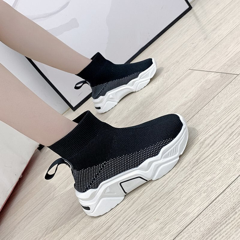 Fashionable and Breathable High-Top Stretch Shoes for Women