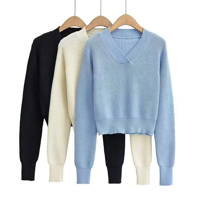 Women's V-Neck Chunky Knit Cropped Pullover Sweater for Autumn and Winter