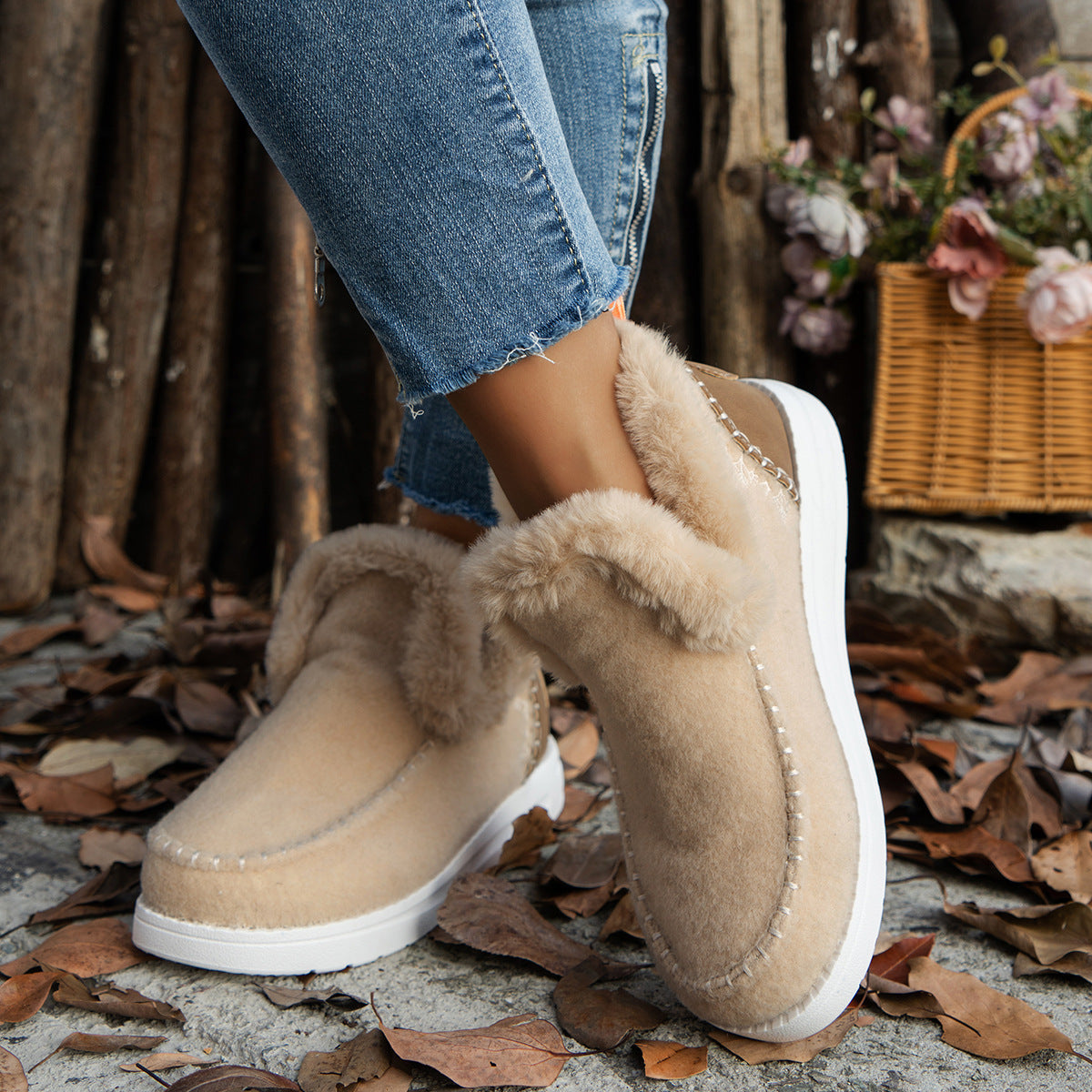 Fleece-Lined Thick Plush Winter Ankle Boots with Warm Sewing and Flat Cotton Sole