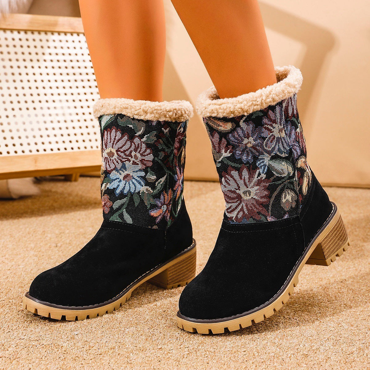 Women's Winter Warm Mid-Tube Snow Boots with Floral Embroidery