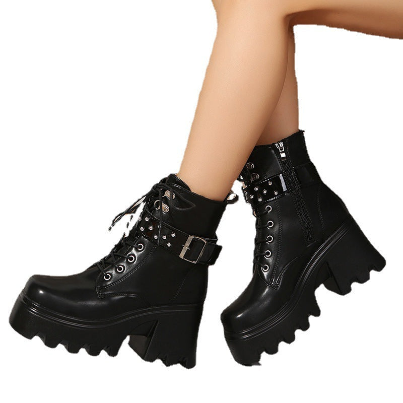 Fashionable Round Toe Leather Boots with Side Zipper and Mid Heel Platform