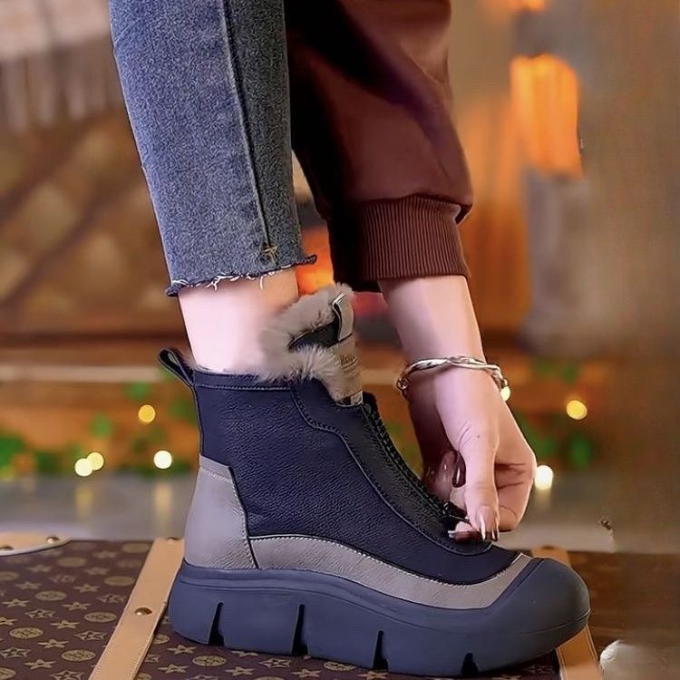 Women's Stylish and Lightweight Soft-Bottom Short Boots