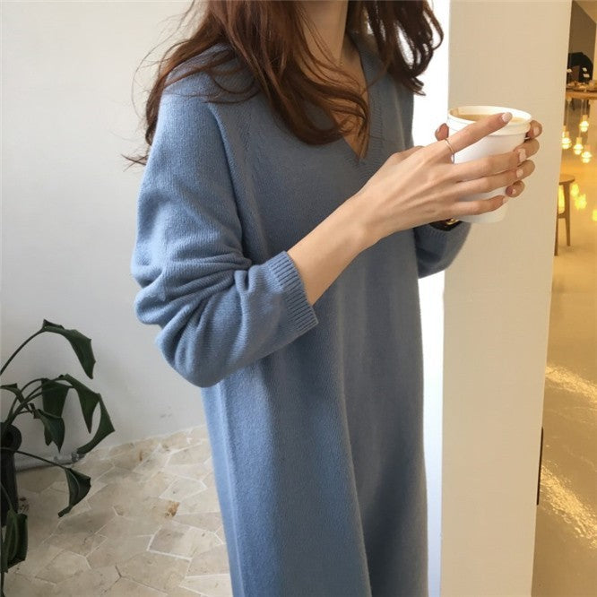 Temperament V-neck cashmere knitted dress