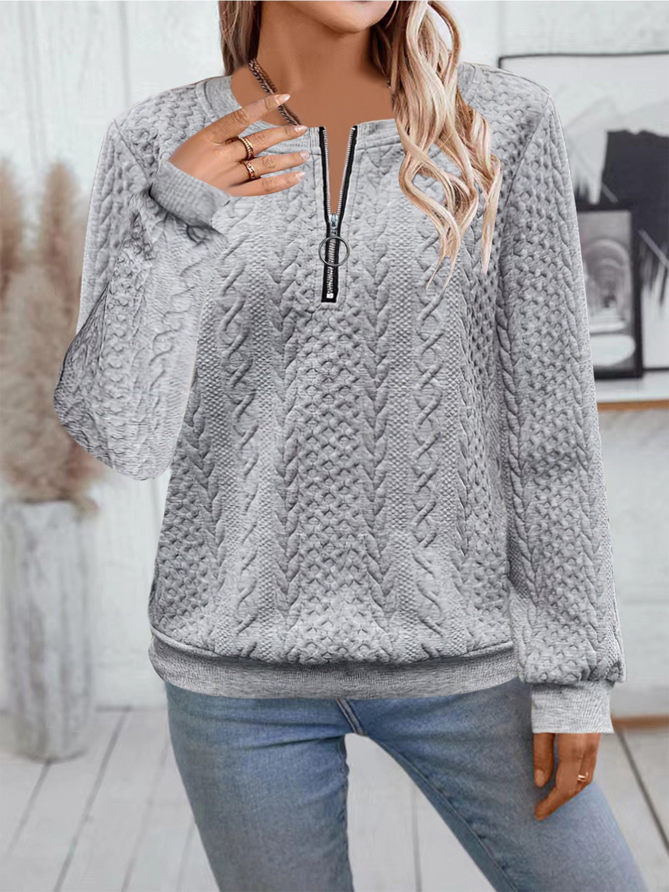 Women's Casual Long-Sleeve Zipper Sweater with Stylish Neckline