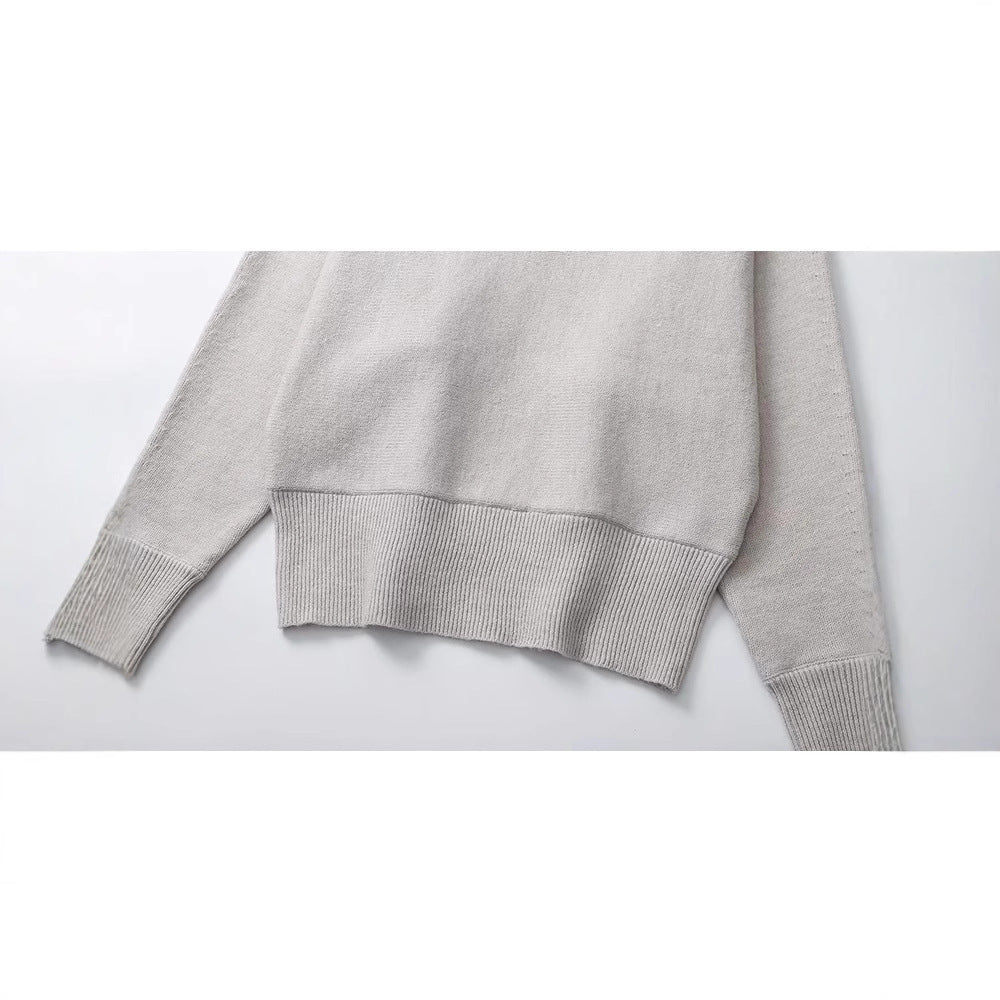 Women's Winter Wool-Blend Sweater with Batwing Sleeves, V-Neck, and Long Sleeves