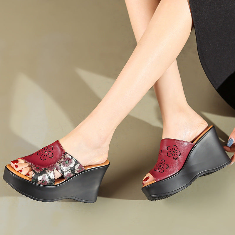 Fashionable Wedge Slippers with Hollowed-Out Hibiscus Flower Design