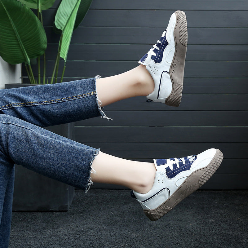 Versatile comfort flat bottom ins lace up sneaker