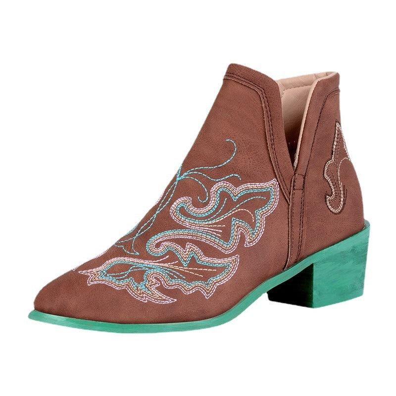 Fashionable Women's Embroidered Boots