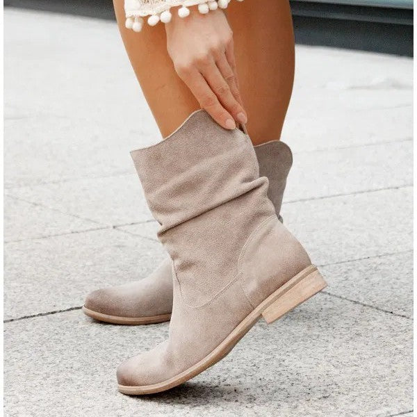 Women's Pile Style Ankle Boots – Round Toe, Low Heel, Chic and Comfortable