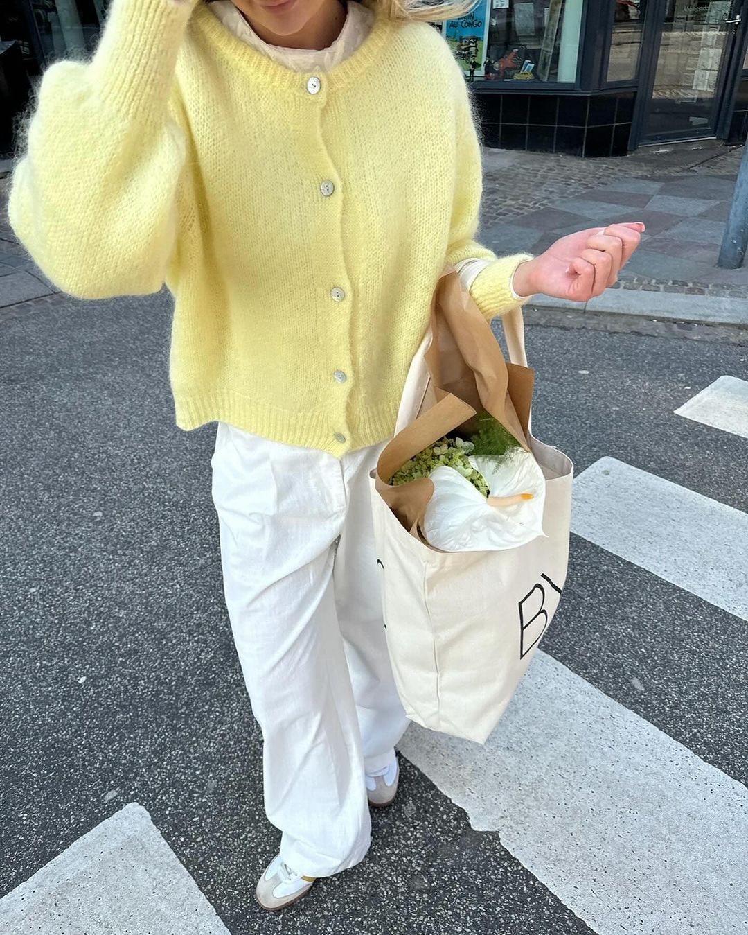 Loose-Fit Yellow Crew Neck Knitted Sweater Top