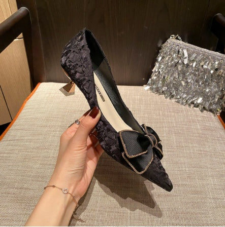 Spring And Autumn New Bow-knot Pointed Shallow Shoes