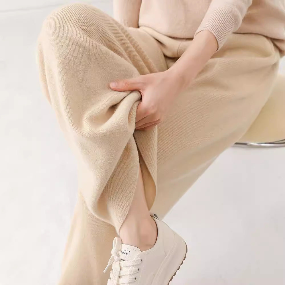 High-Waist Thickened Knitted Mop Trousers – Casual and All-Match