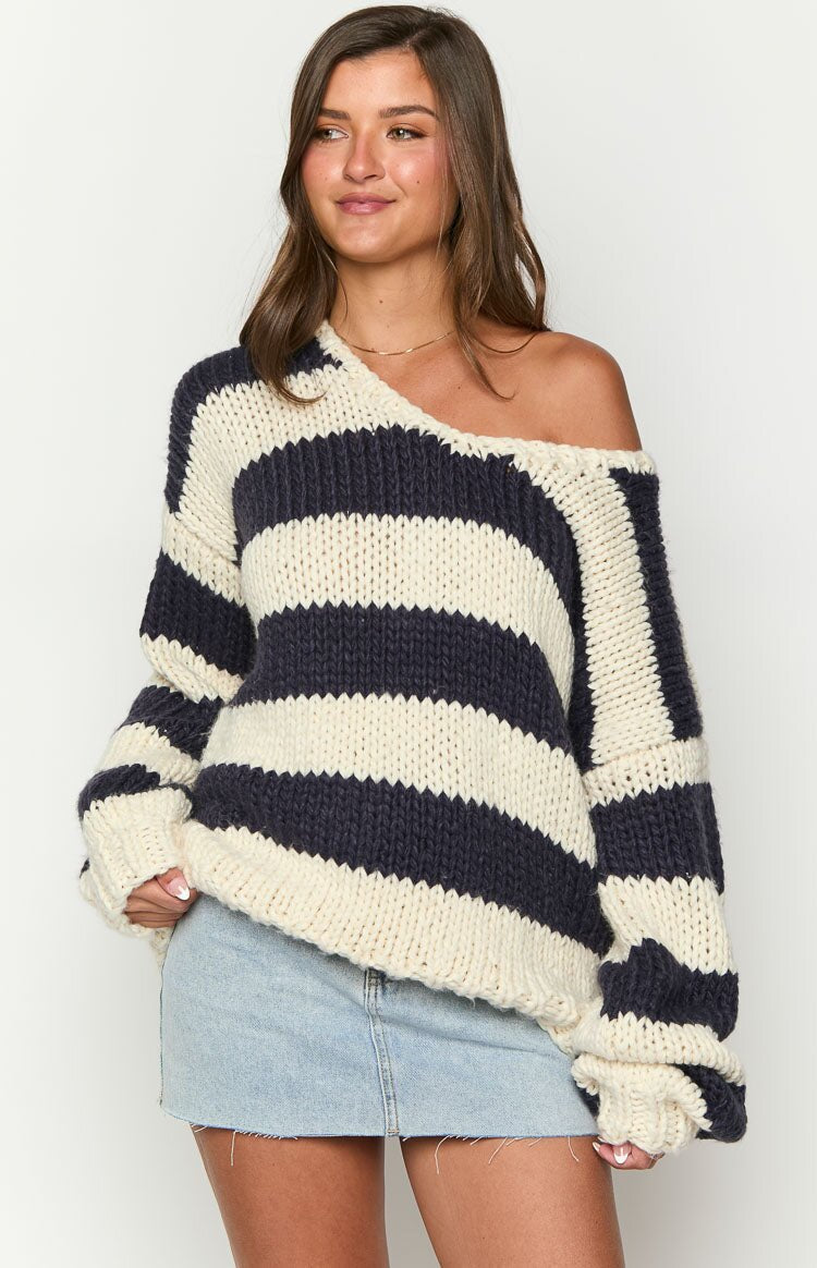 Fall and Winter Fashion Casual Loose Knitted Sweater – Oblique Shoulder Design