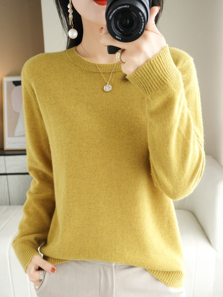 Slim-Fit Solid Color Round Neck Pullover Sweater