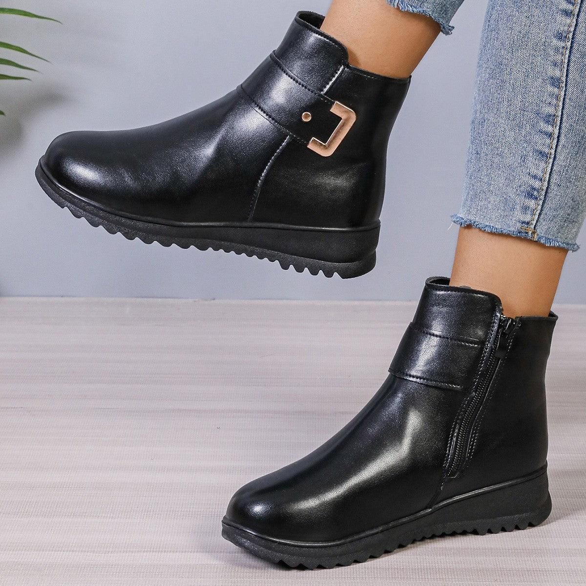 Women's Winter Fleece Ankle Boots – Warm PU Leather with Side Zipper Design, Fashionable, Simple, and Non-Slip