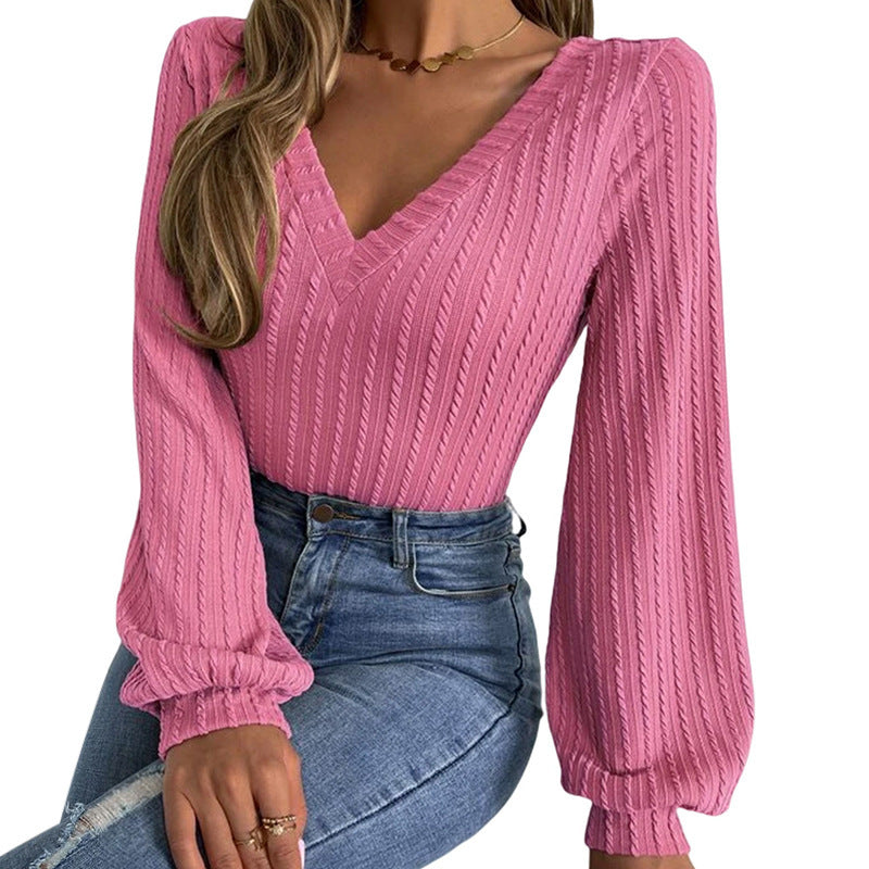 Women's Long-Sleeve Lantern Sleeve Sweater - Fitted Low Collar Design