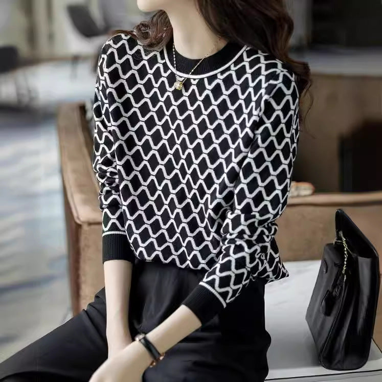 Women's Slimming Wool Knit Sweater with Wave Rhombus Plaid Pattern