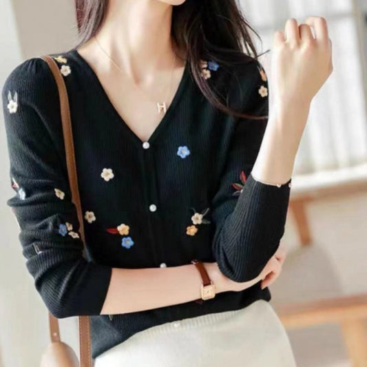 Autumn New Slimming Small Embroidered Pullover Long Sleeve Sweater for Women