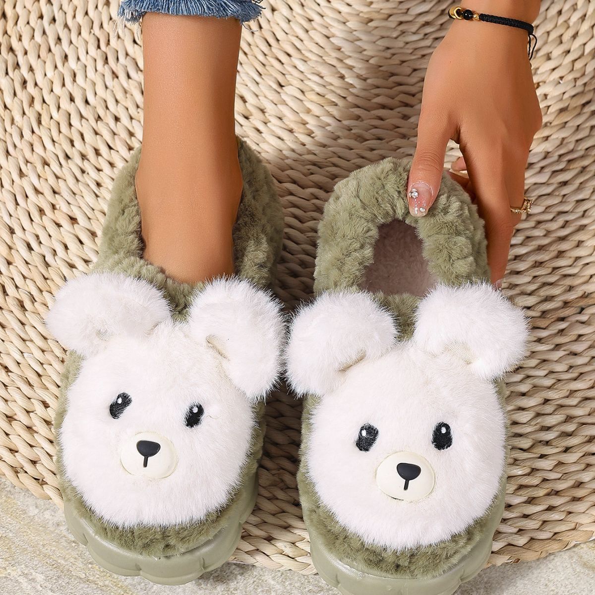 New Warm Indoor Plush Cartoon Cotton Shoes – Suitable for Outdoor Wear