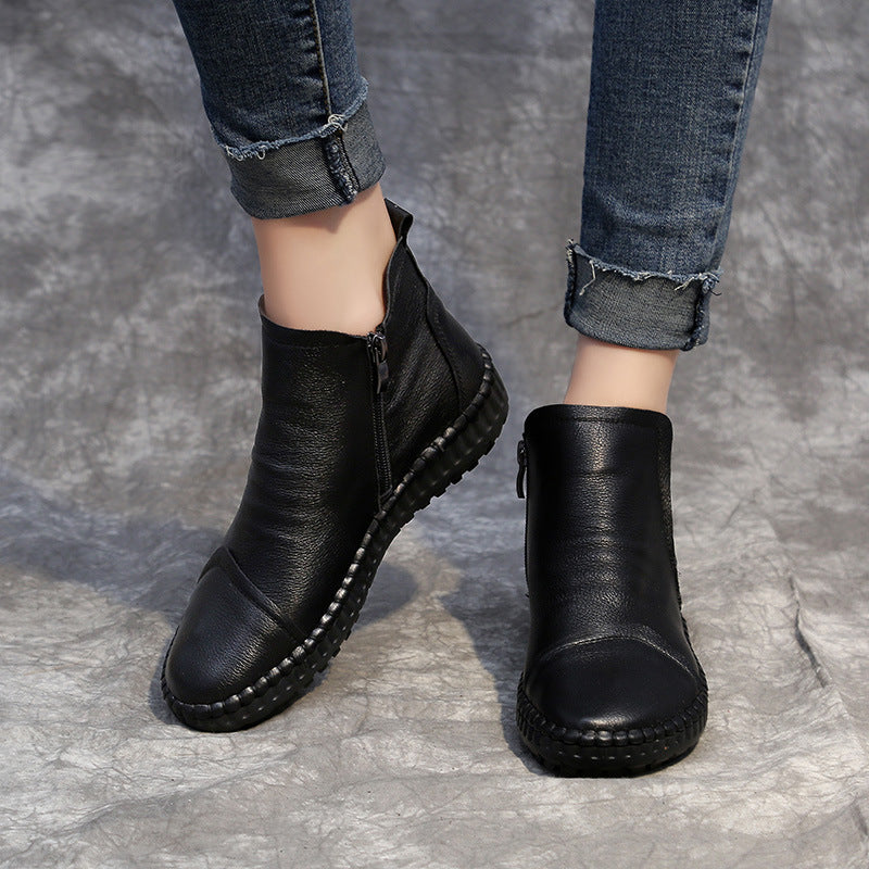 Women's Flat Casual Leather Boots with Soft Sole and Plus Velvet Lining