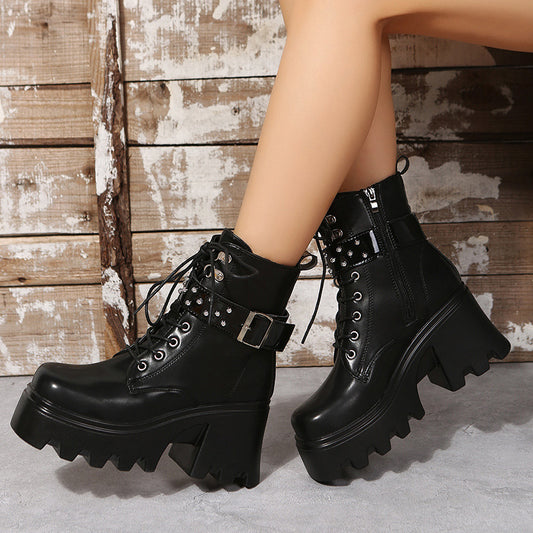 Fashionable Round Toe Leather Boots with Side Zipper and Mid Heel Platform