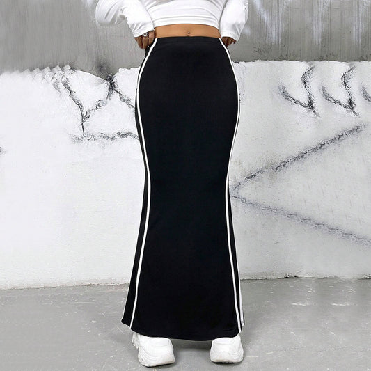 Female Elegant Contrasting Color Design Half Skirt