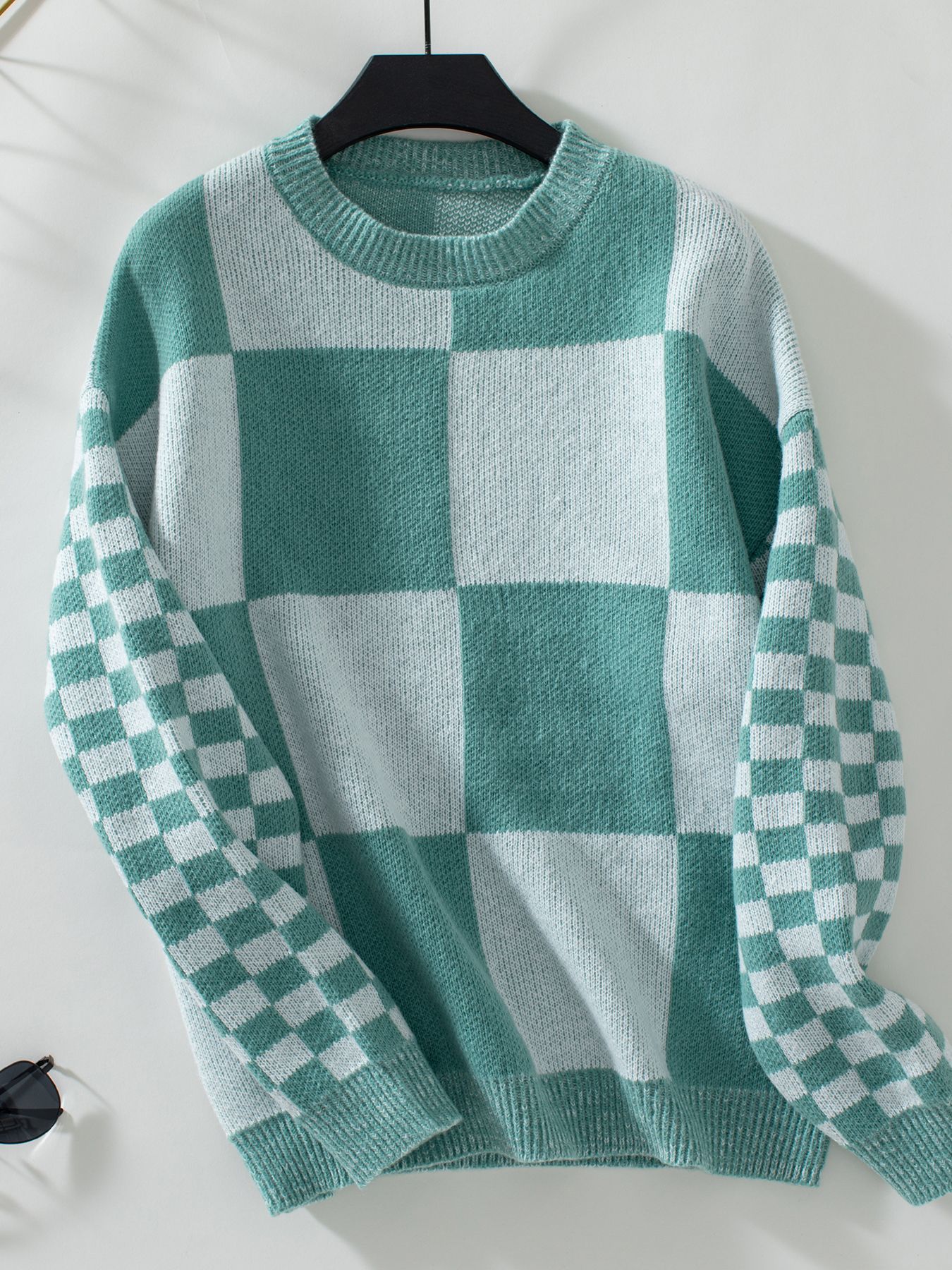 New Autumn Personality Slim Fit Color-Blocking Plaid Knitted Sweater