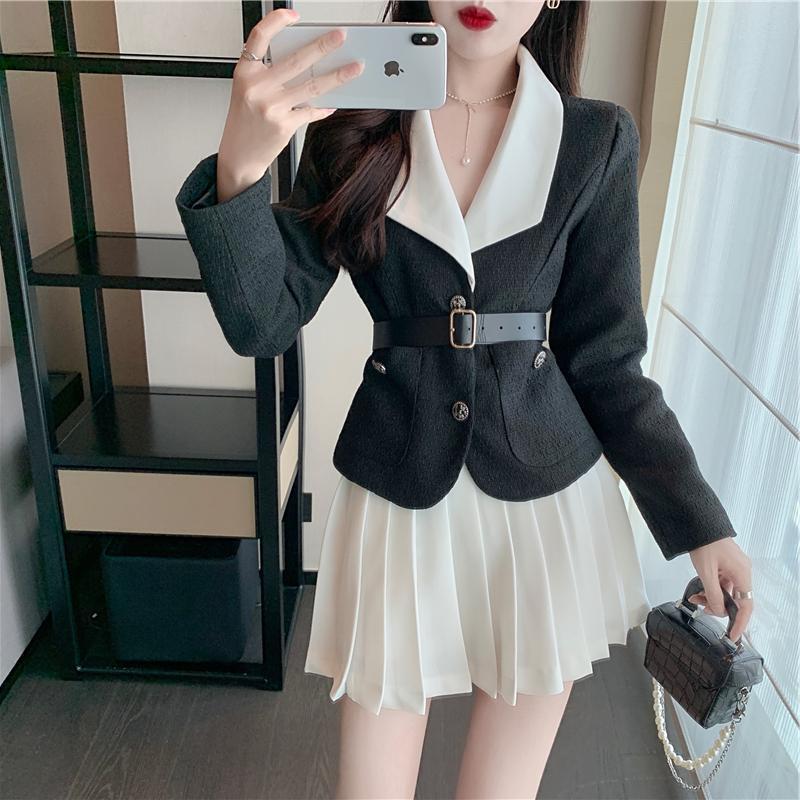 Two-piece High-waist Pleated Skirt Two-piece Short Jacket With Belt And Waist