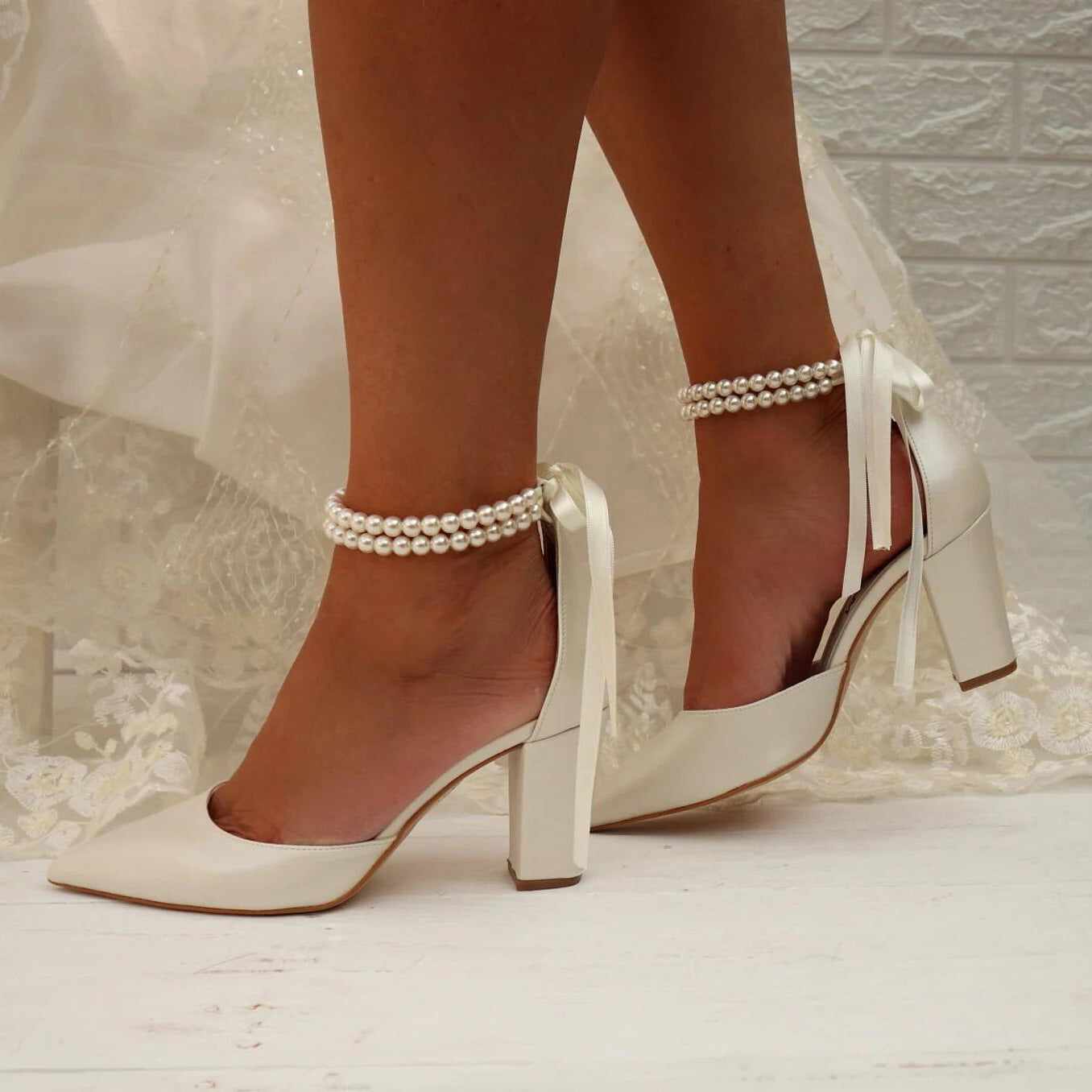 Wedding Women's Chunky Heel Shoes with Pearl Ribbon, Pointed Toe, Plus Size