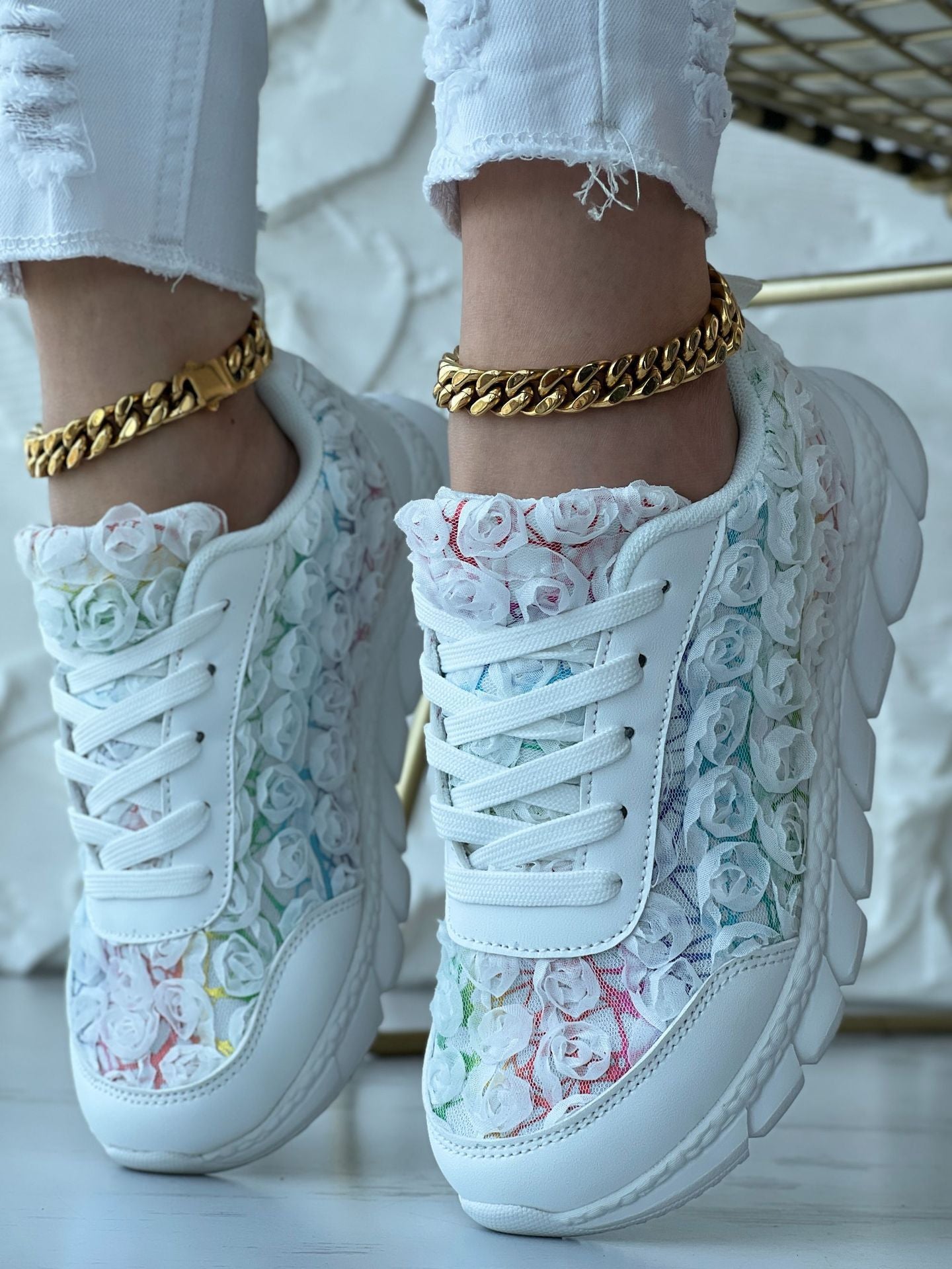 Casual Mesh Sneakers with 3D Rose Design