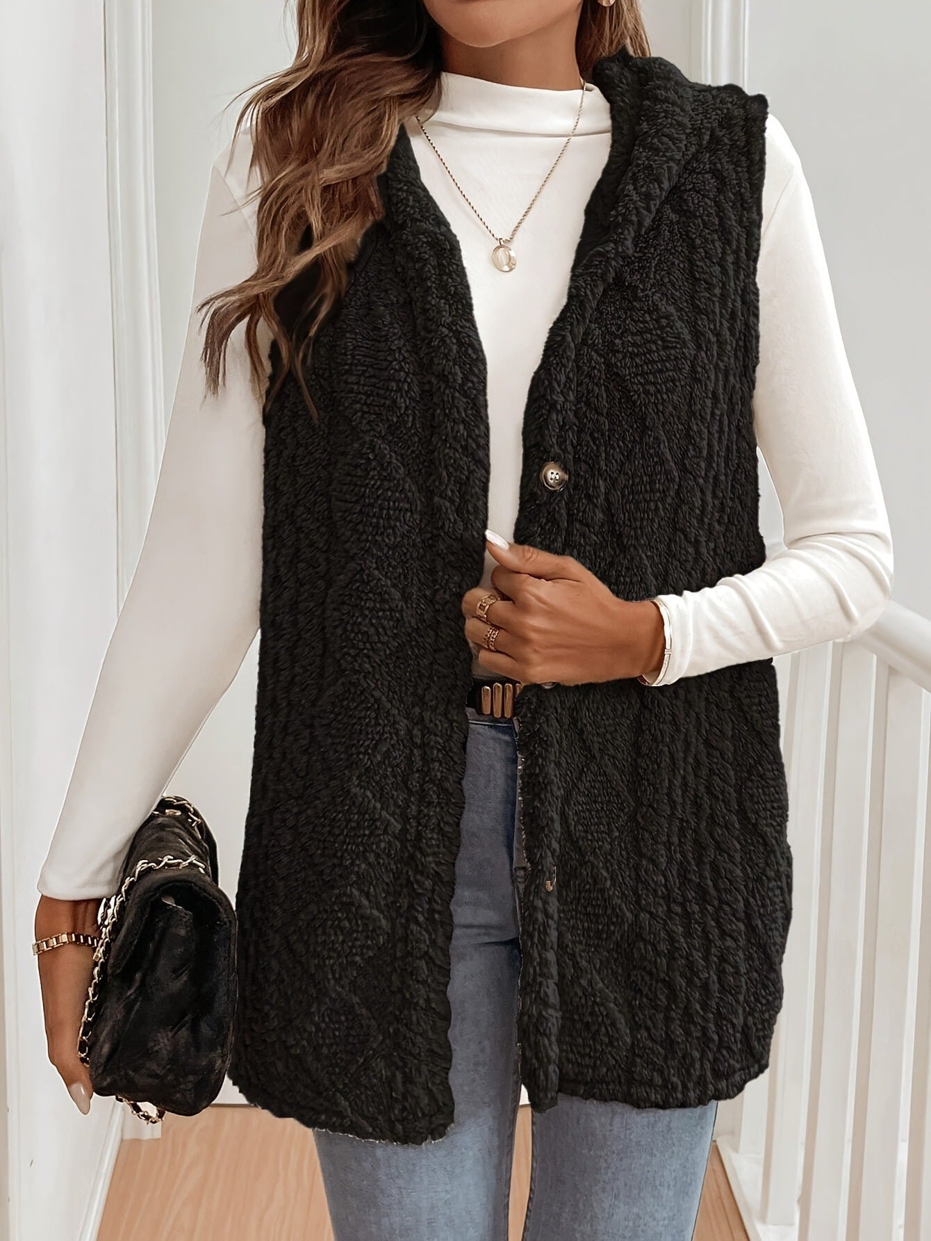 Women's Sleeveless Plush Coat in Double-Sided Diamond Plaid Wool Fabric