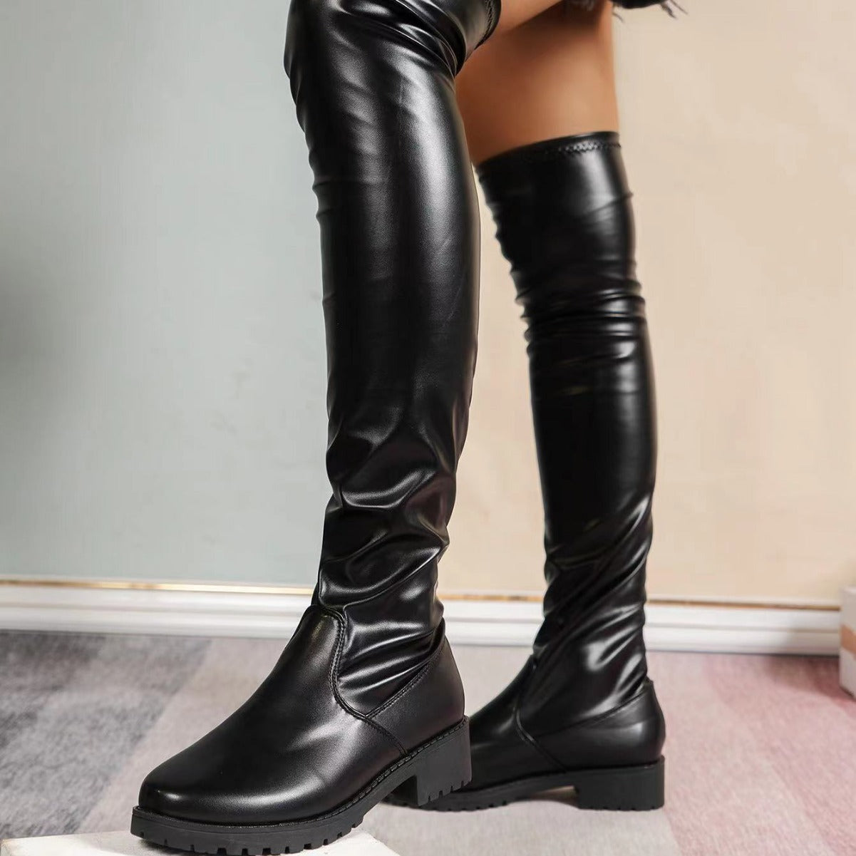 Women's Over-the-Knee Stretch Boots, Featuring Low and Chunky Heels for a Comfortable and Stylish Fit