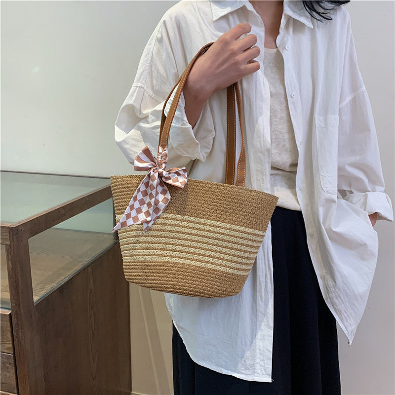 Woven Simple High-grade Large Capacity Commuter Tote Bag Women