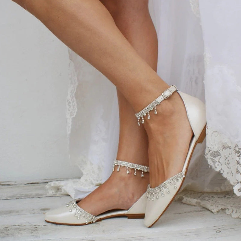 White Flat Shoes with Tassel and Rhinestone Decoration