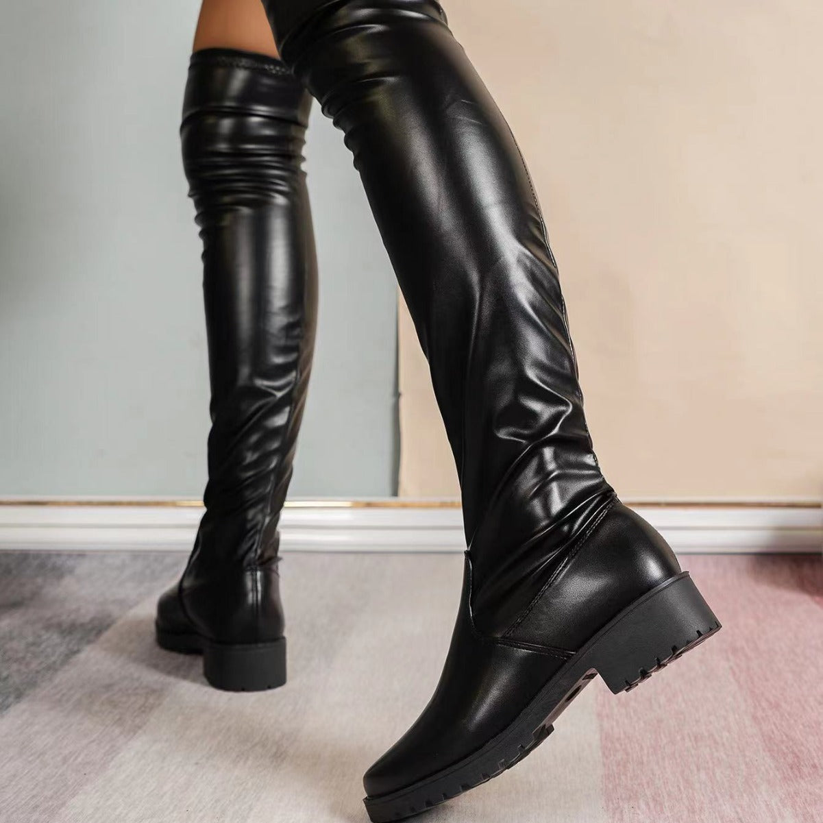 Women's Over-the-Knee Stretch Boots, Featuring Low and Chunky Heels for a Comfortable and Stylish Fit