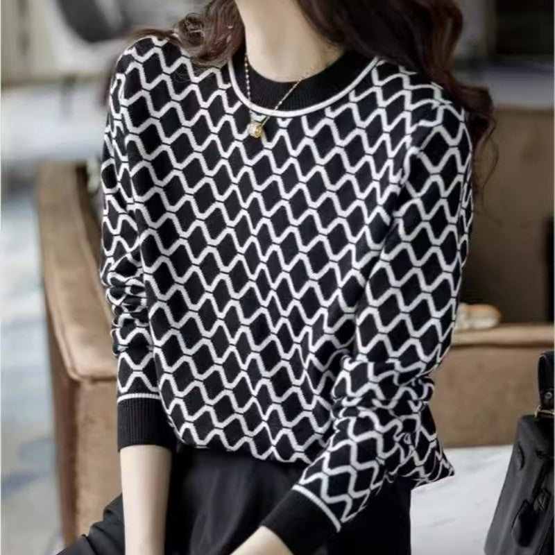 Women's Slimming Wool Knit Sweater with Wave Rhombus Plaid Pattern