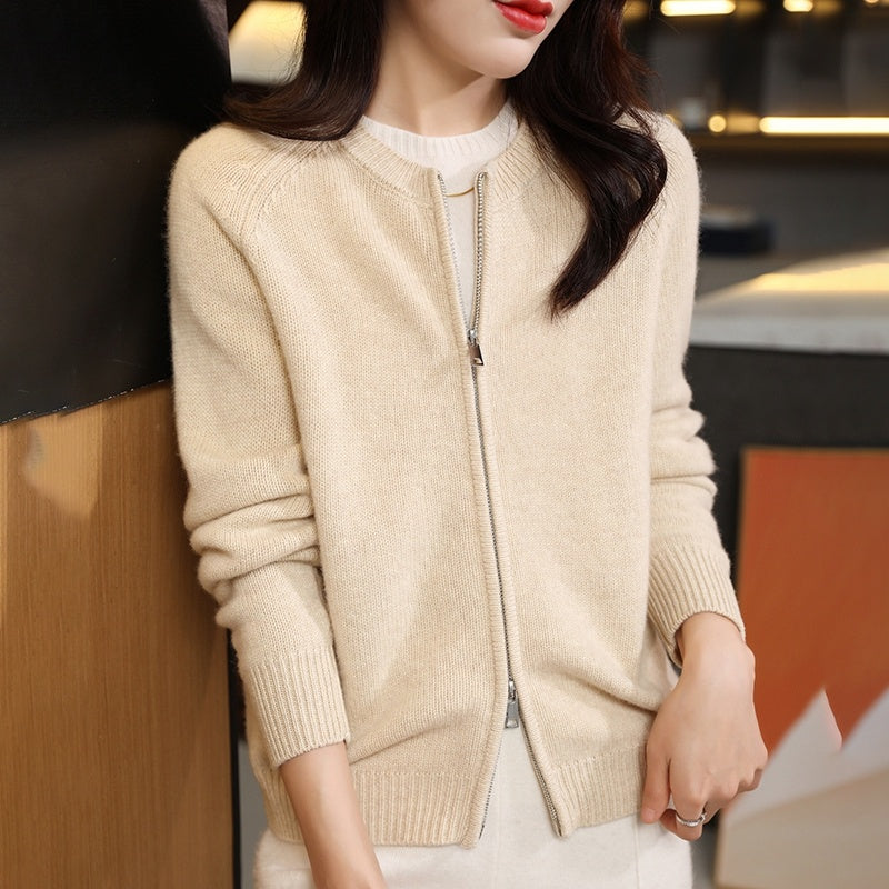 Autumn and Winter Pure Wool Cardigan for Women – Round Neck and Loose Fit