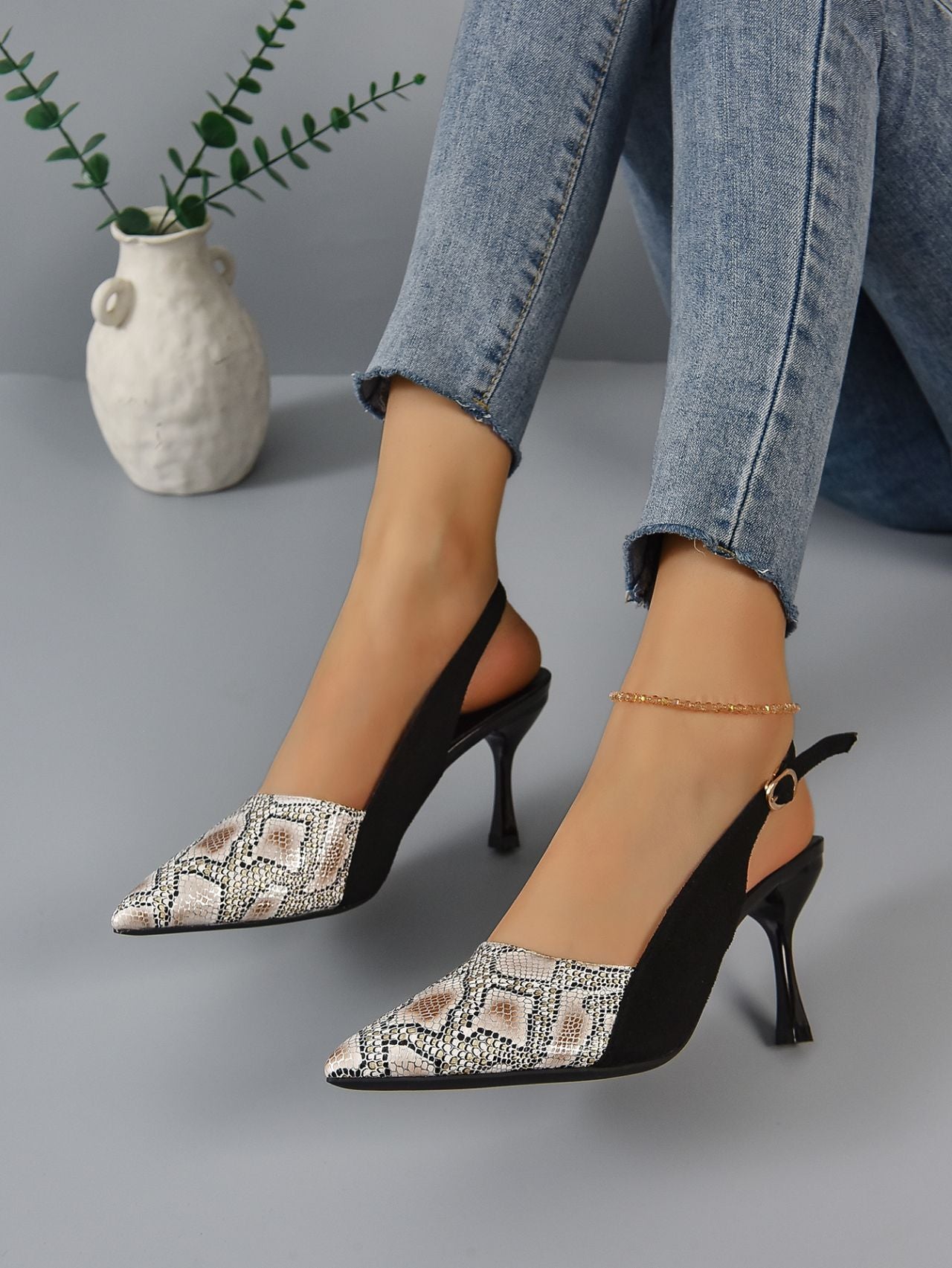 Snake Skin Pattern High-Heeled Fashion Sandals for Women