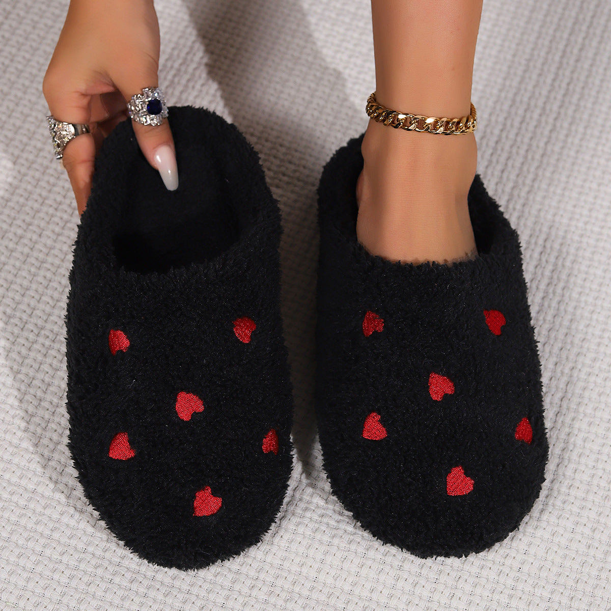 Women's Non-Slip Thick-Soled Fluffy Slippers with Heart Toe Cap